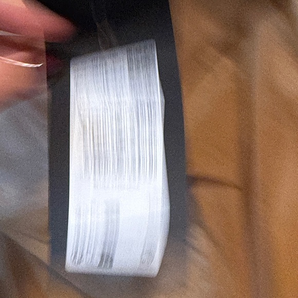 Elegant sheer top - Picture 3 of 5